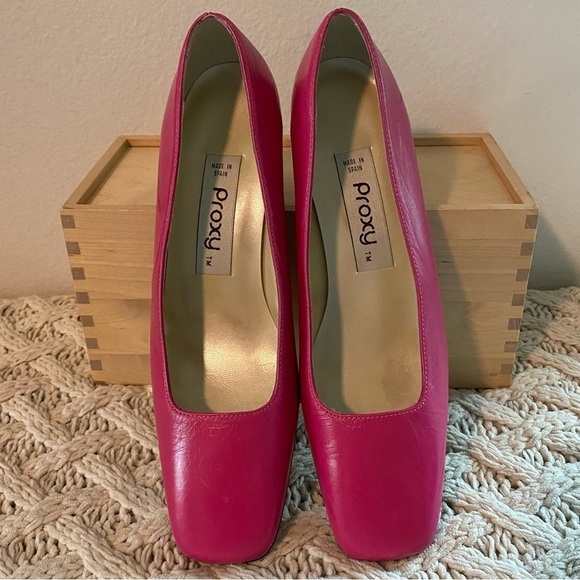 Roxy Pink Block Heel Women's Shoes - Picture 6 of 12